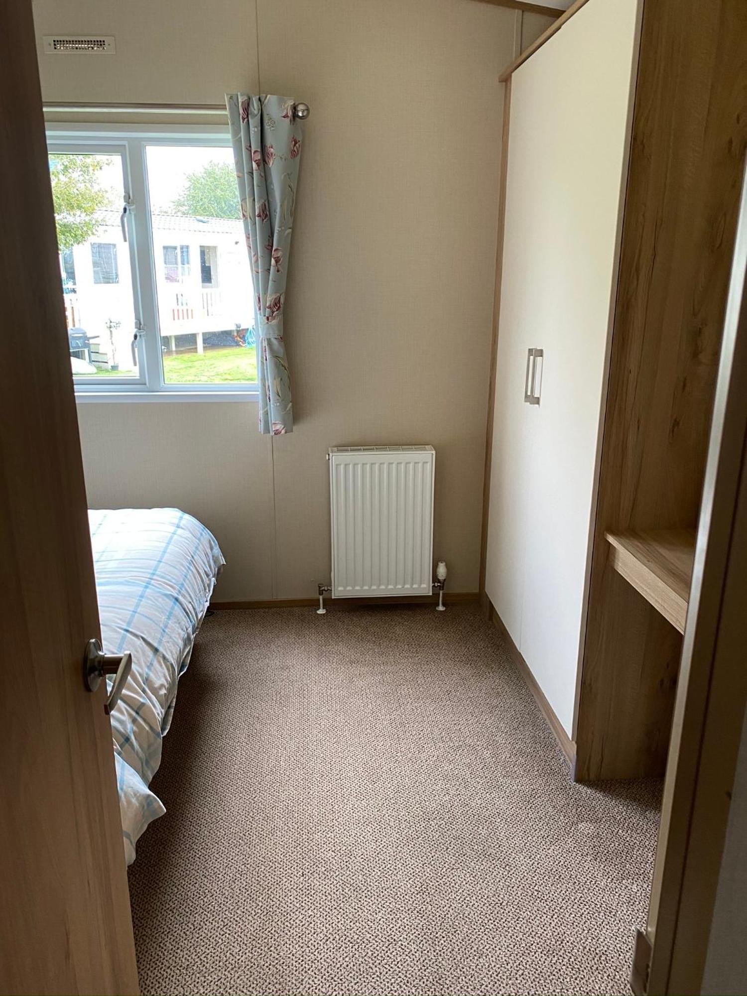 Tattershall Lakes Kingfisher Caravan 8 Berth With Hot Tub & Wifi Exterior photo