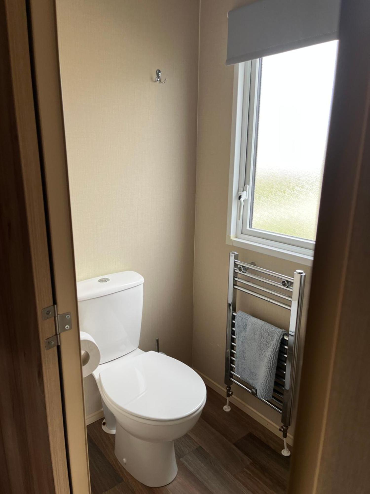 Tattershall Lakes Kingfisher Caravan 8 Berth With Hot Tub & Wifi Exterior photo